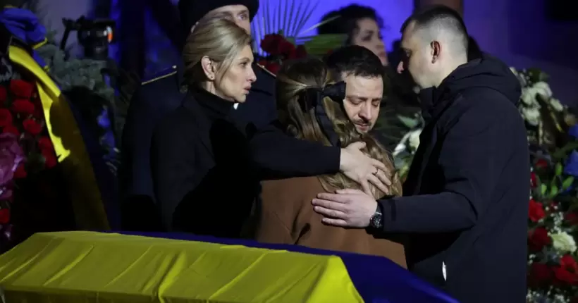 Володимир Зеленський з дружиною прийшов на прощання з керівництвом МВС