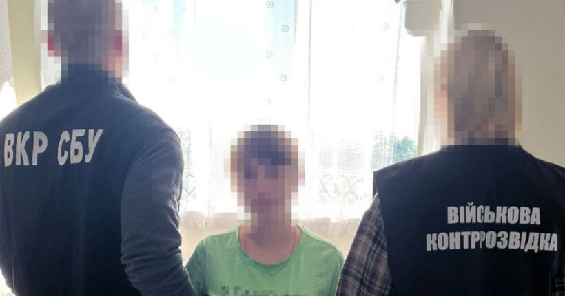 Готувала удари по військових об’єктах: СБУ затримала у Чернігові агентку ФСБ