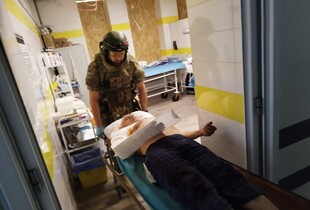 Росіяни двічі обстріляли Костянтинівку: є поранений, пошкоджено поліклініку