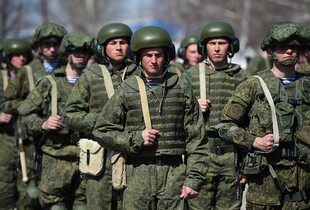Окупанти відкрили "дружній вогонь" на Херсонщині: 21 загиблий, 17 поранених