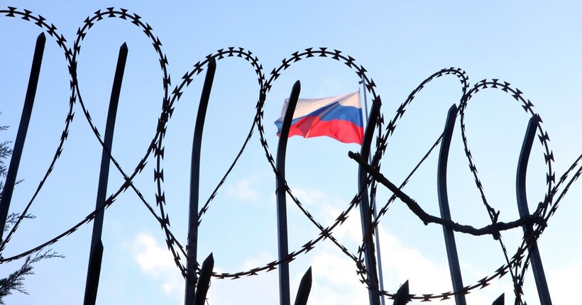 ЄС розглядає посилення вторинних санкцій проти рф - Олексій Леонов