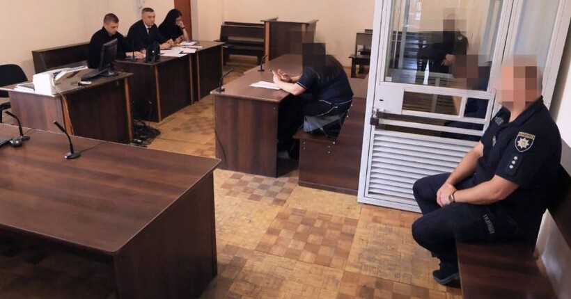 Зґвалтування неповнолітньої на Хмельниччині: підозрюваних взято під варту