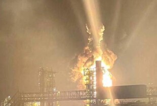 Дрони спричинили пожежу на Кірішському НПЗ