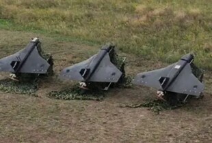 У Чернігові дрон поцілив у підприємство: сталась пожежа