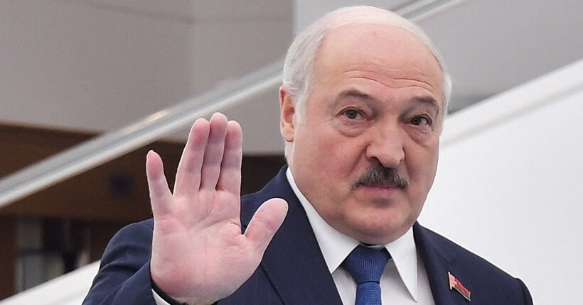 Лукашенко підписав указ про помилування 25 засуджених у Білорусі