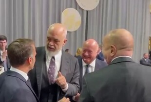 Прем'єр Албанії потролив Трамп через слова про зупинку війни з Азербайджаном
