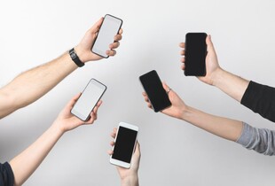 Від iPhone до Samsung: названо кращі смартфони середнього класу 2025 року