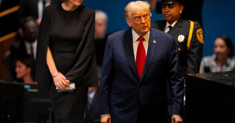 Трамп проводить телефонну розмову з Путіним напередодні зустрічі із Зеленським