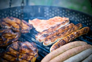 Вчені назвали продукти, які найбільше знижують мозкову активність
