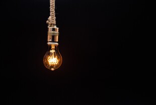 Графіки відключення світла на 2 листопада: коли не буде електроенергії