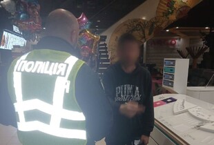 У Києві п'яний дебошир підірвав страйкбольну гранату в ТРЦ: деталі від поліції