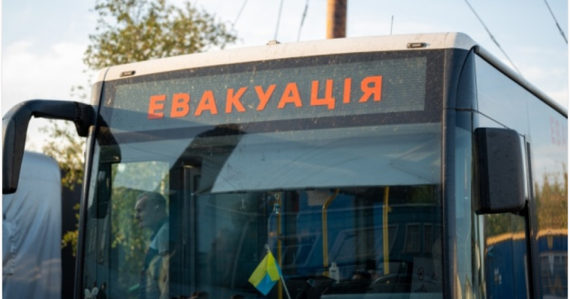 Майже 40 сімей з дітьми евакуювали з Дружківської громади за тиждень