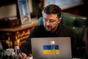 Поповнення бригад людьми має бути переглянуто: головне зі звернення Зеленського