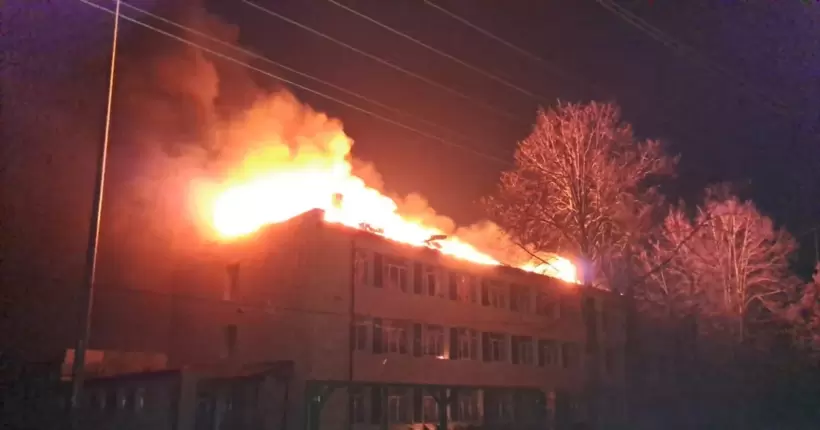 Росіяни обстрілюють Часів Яр: під удар потрапив житловий масив