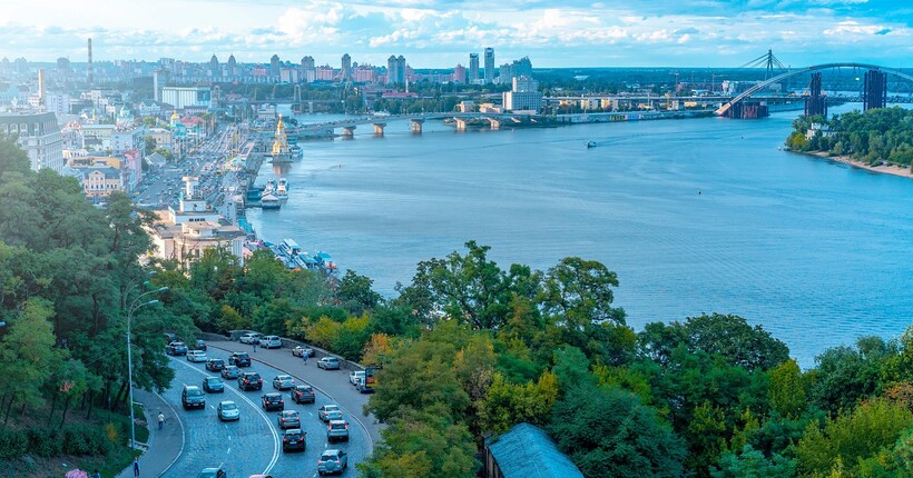 У Києві 4 грудня тимчасово обмежать рух у центрі через приїзд іноземних делегацій