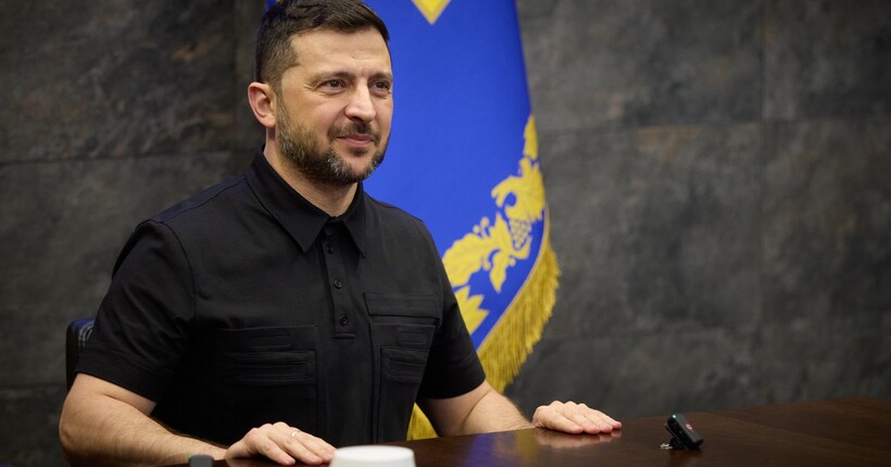 Зеленський привітав захисників України з Днем ЗСУ