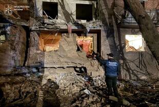 У прокуратурі опублікували кадри наслідків удару по Словʼянську (фото)