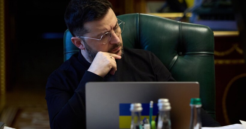 Зеленський і Стармер обговорили прийдешню зустріч лідерів і кошти від продажу 