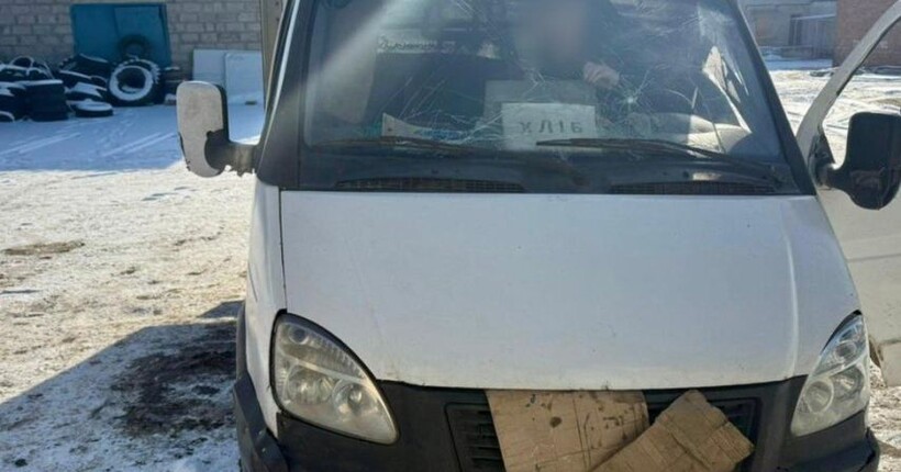 На Харківщині ворог завдав удару з РСЗВ: постраждав водій, що розвозив хліб