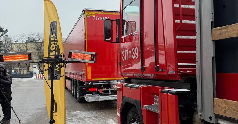 Київ отримає 90 генераторів від Варшави для підтримки під час відключень світла