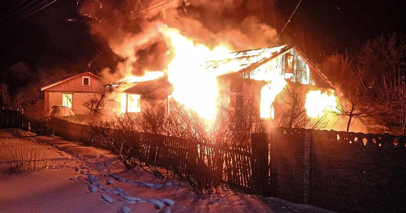 У пожежі на Київщині загинули мати та двоє дітей: деталі трагедії