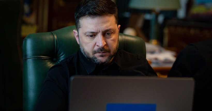 Зеленський скоординував позиції з очільником НАТО під час телефонної розмови