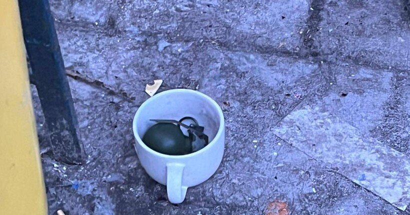 У Львові біля смітника знайшли бойову гранату: поліція встановлює особу, причетну до злочину