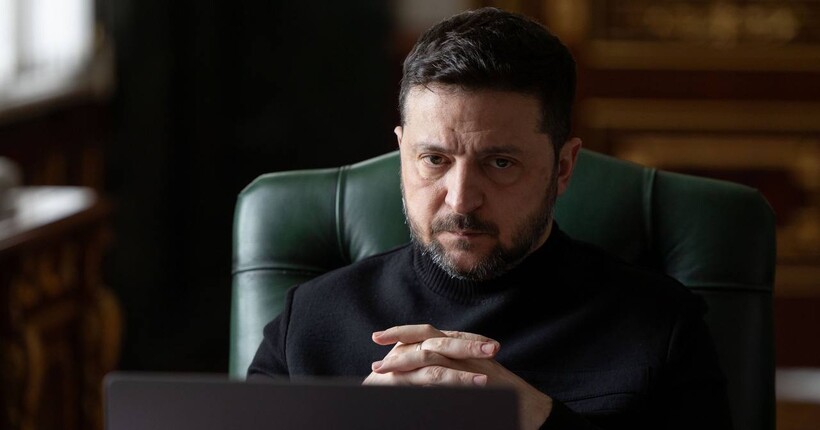Зеленський: Україна очікує перший транш фінансової допомоги від ЄС наступного місяця