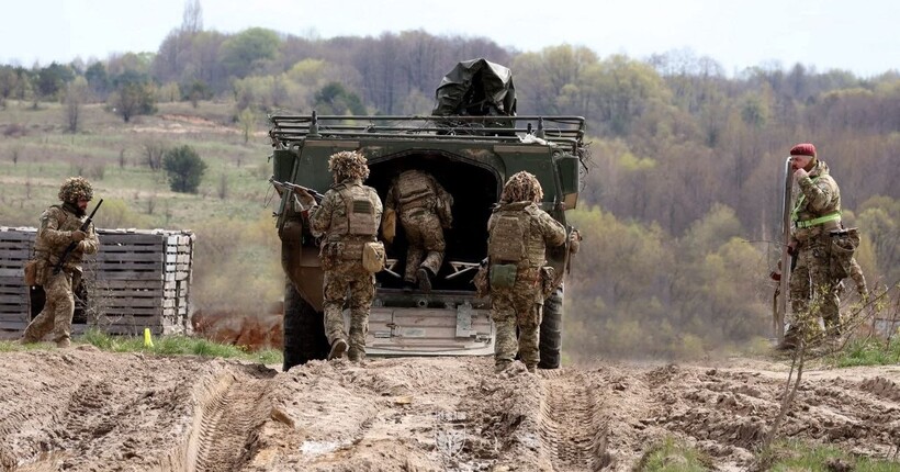Противник втрачає солдат і має проблеми з поповненням - НГУ