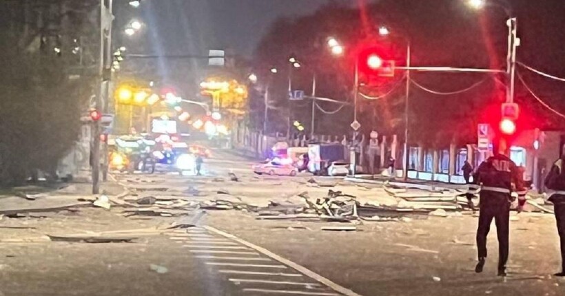 Дрони атакували Москву за кілька днів до параду: пошкоджено багатоповерхівку