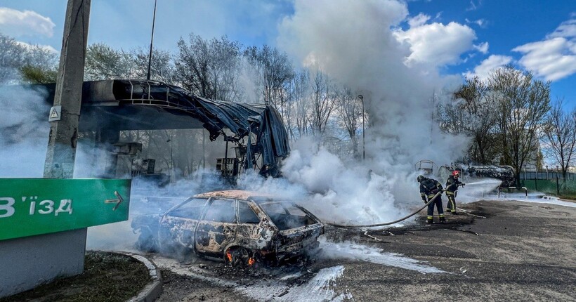 У Харкові вже вісім влучань по АЗС: Терехов заявив про цілеспрямований терор рф