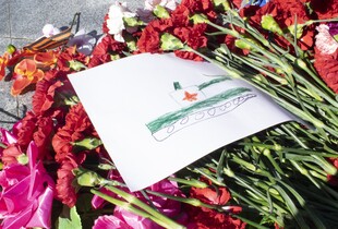 У Берліні заборонять прапори росії, Чечні, СРСР і Білорусі на 9 травня