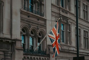 Велика Британія запровадила нові санкції проти росії: хто потрапив під обмеження
