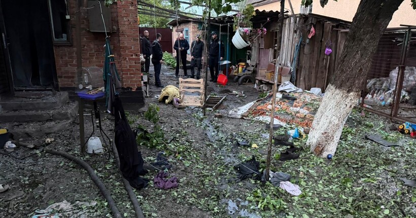 Вибухи в Кривому Розі: дрон поцілив в житловий будинок, є загиблі
