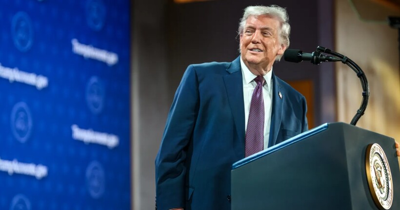 Трамп відповів, чи домовлявся з Путіним про Донбас
