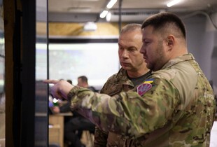 Сили оборони мають успіхи на Олександрівському напрямку - Сирський