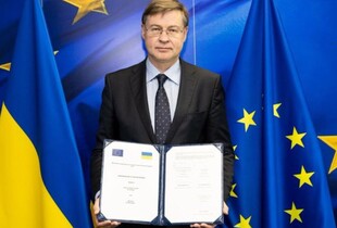 ЄС наблизив виділення першого траншу макрофінансової допомоги Україні