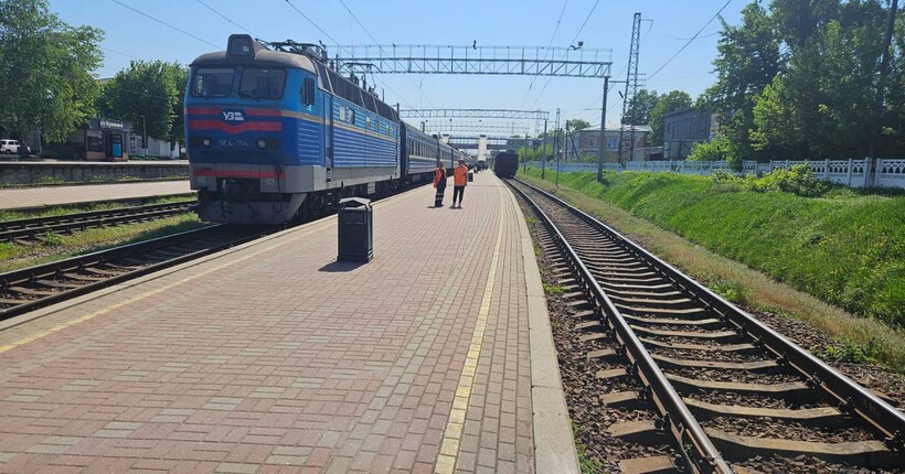 Квитки на поїзд купити буде важче: в 