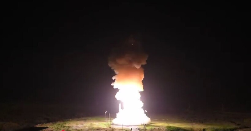 США провели випробування міжконтинентальної балістичної ракети Minuteman III