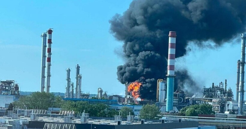 На заводі MOL в Угорщині стався вибух: є загиблий і тяжко поранені