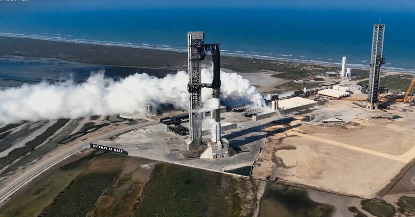 SpaceX протестувала мегаракету Starship: На крок ближче до Марса (відео)