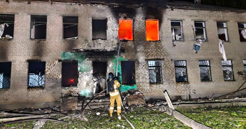 росія атакувала Україну дронами: де лунали вибухи