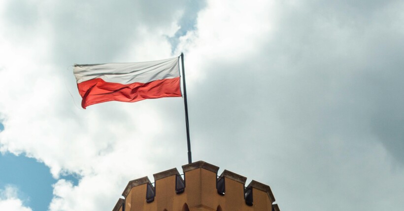 Польща попередила рф: Атаки на дипломатичні установи в Києві не залишаться без відповіді