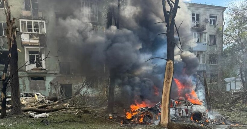 Окупанти скинули авіабомби на середмістя Краматорська: кількість поранених зросла до 12