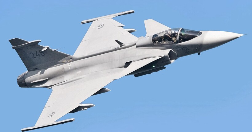 Швеція офіційно оголосила про передачу Україні Gripen: скільки винищувачів отримають ЗСУ
