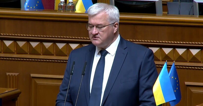 Не всі країни хочуть відпускати українців, 