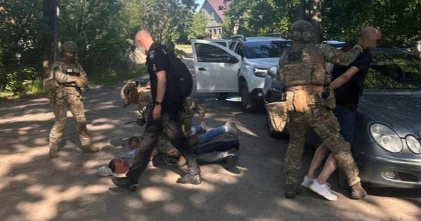 На Харківщині викрили посадовців РТЦК на хабарі у 250 000 грн: подробиці