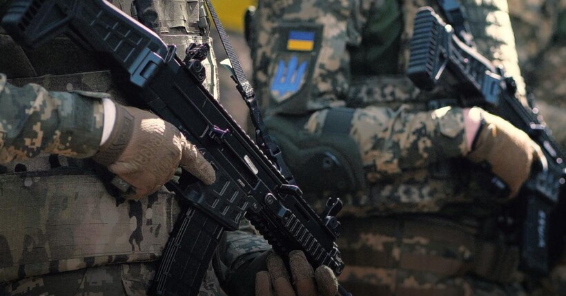 Росіян заблокували в Покровську, далі вони не просуваються – “Рон”