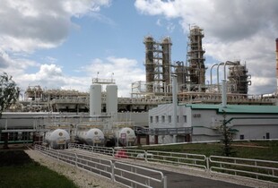 В росії після атаки дронів зупинився Куйбишевський НПЗ - Reuters