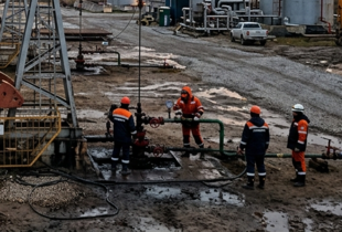 В росії видобуток нафти впав до найнижчого за рік рівня через атаки дронів